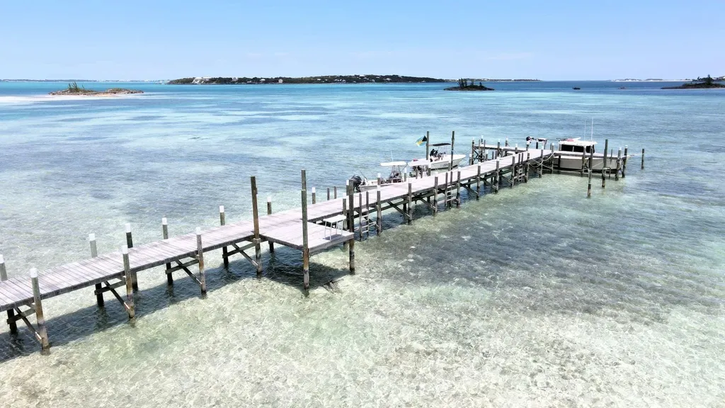 Lot 37, Tilloo Beach Subd Abaco BS