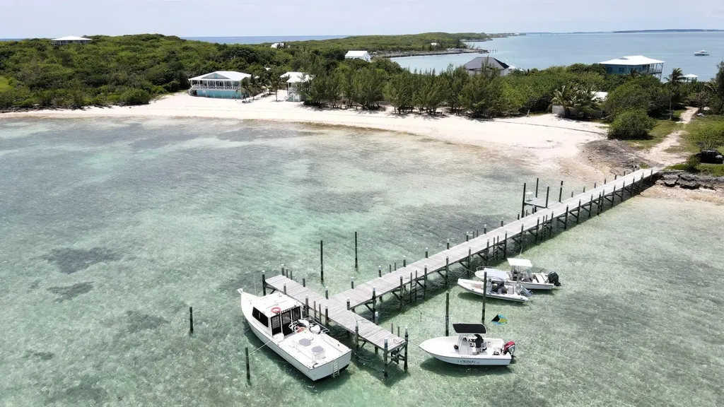 Lot 37, Tilloo Beach Subd Abaco BS