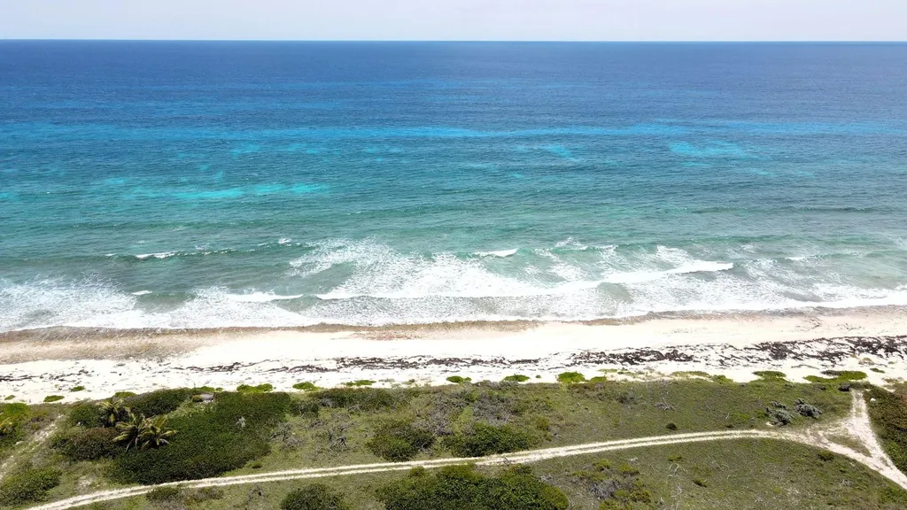 Lot 37, Tilloo Beach Subd Abaco BS