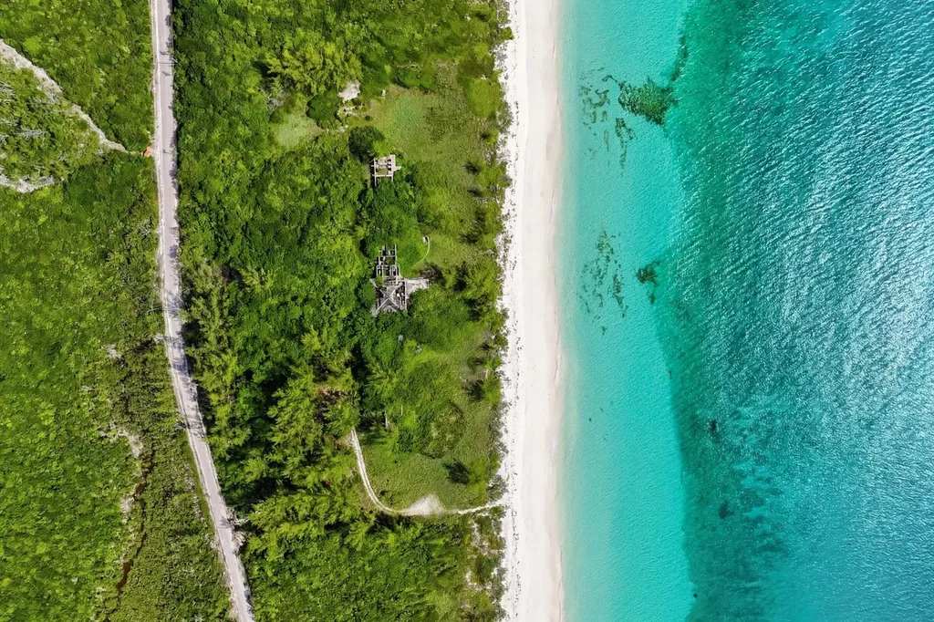 Sugar Beach Great Harbour Berry Islands BS