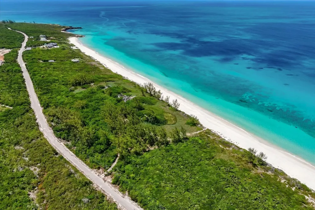 Sugar Beach Great Harbour Berry Islands BS