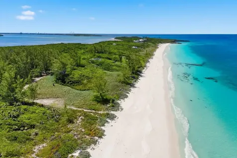 Sugar Beach Great Harbour Berry Islands BS
