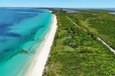 Sugar Beach Great Harbour Berry Islands BS