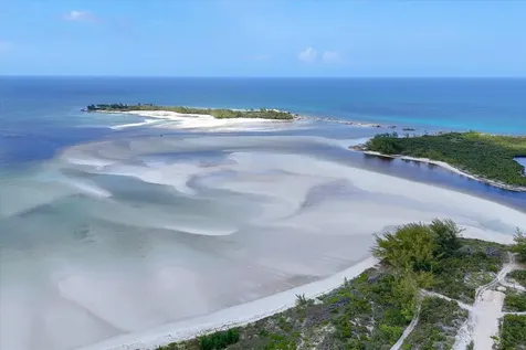 Sugar Beach Great Harbour Berry Islands BS
