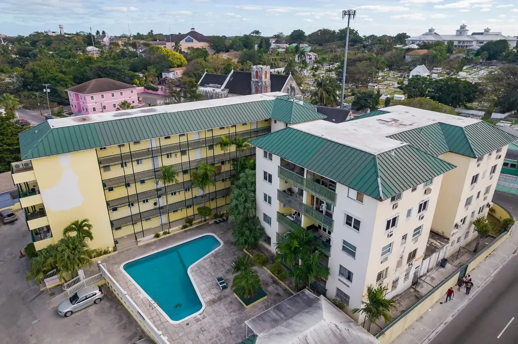 Nassau Street Town Court New Providence Paradise Island BS