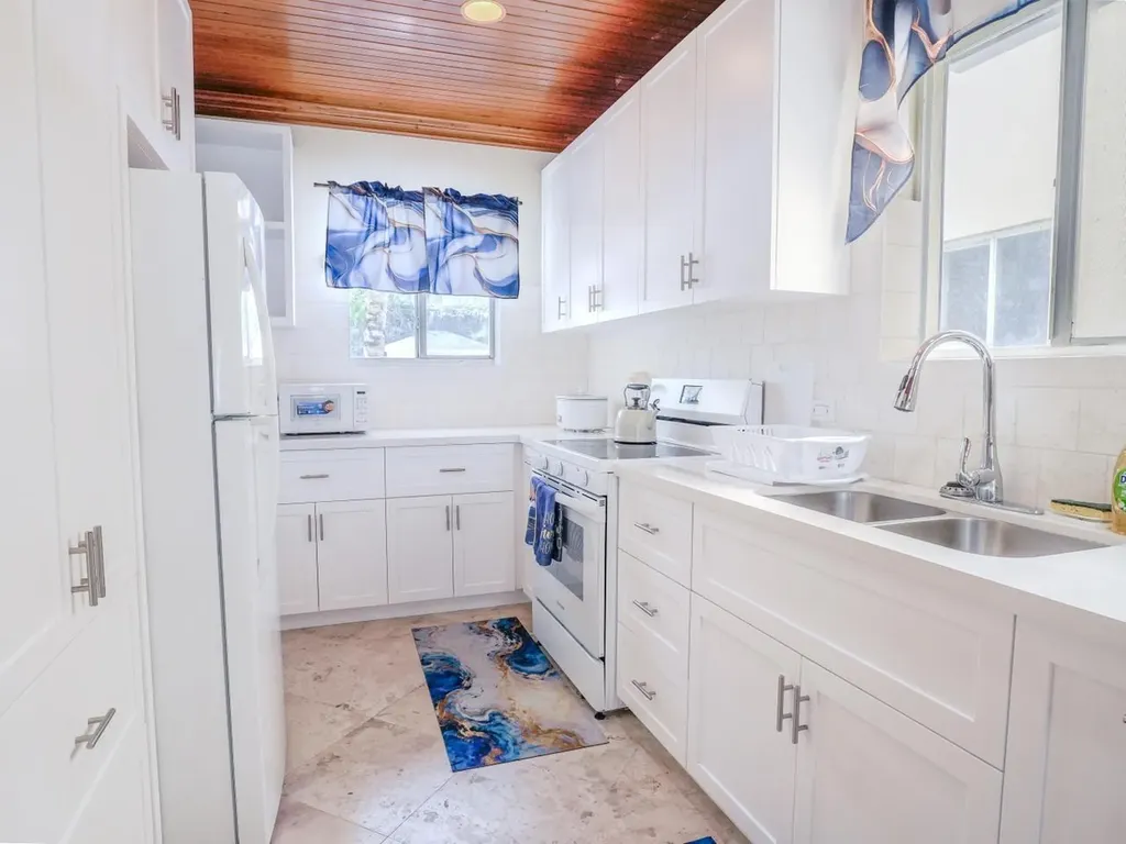 Bahamia West Drive New Providence Paradise Island BS