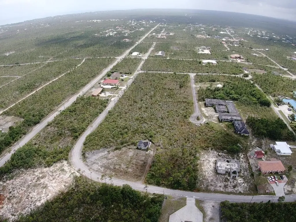 Cadney Lane 9 Grand Bahama Freeport BS