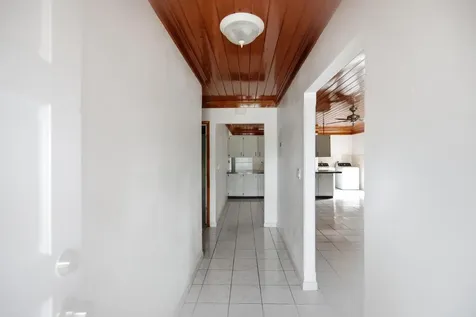 Blenheim Road 29 New Providence Paradise Island BS