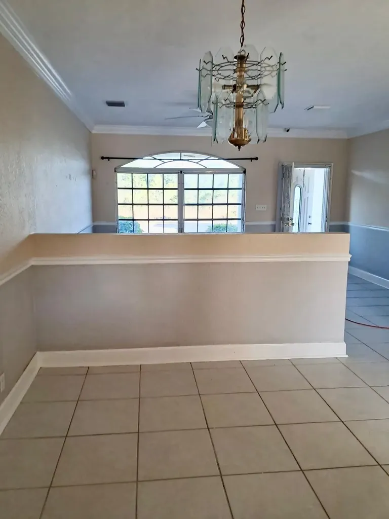 24 Hampshire Court Grand Bahama Freeport BS