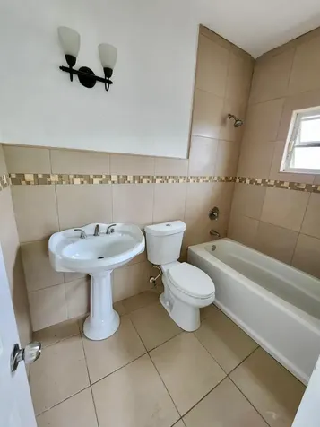 24 Hampshire Court Grand Bahama Freeport BS