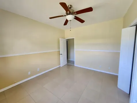24 Hampshire Court Grand Bahama Freeport BS