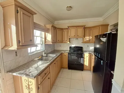 24 Hampshire Court Grand Bahama Freeport BS
