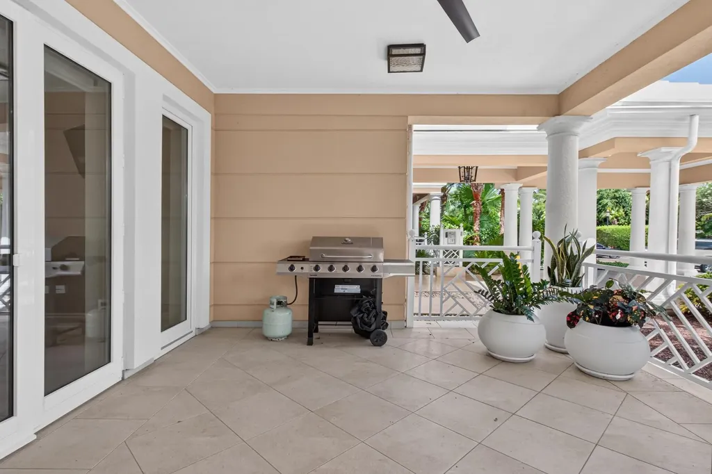 Ocean Club Residence New Providence Paradise Island BS