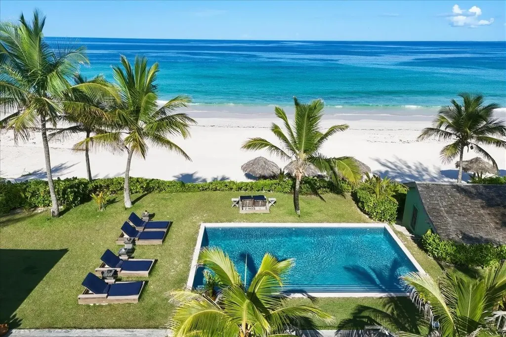 Sand Bank Beach Villa Eleuthera BS
