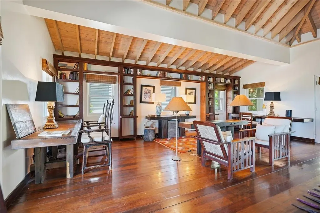 Sand Bank Beach Villa Eleuthera BS