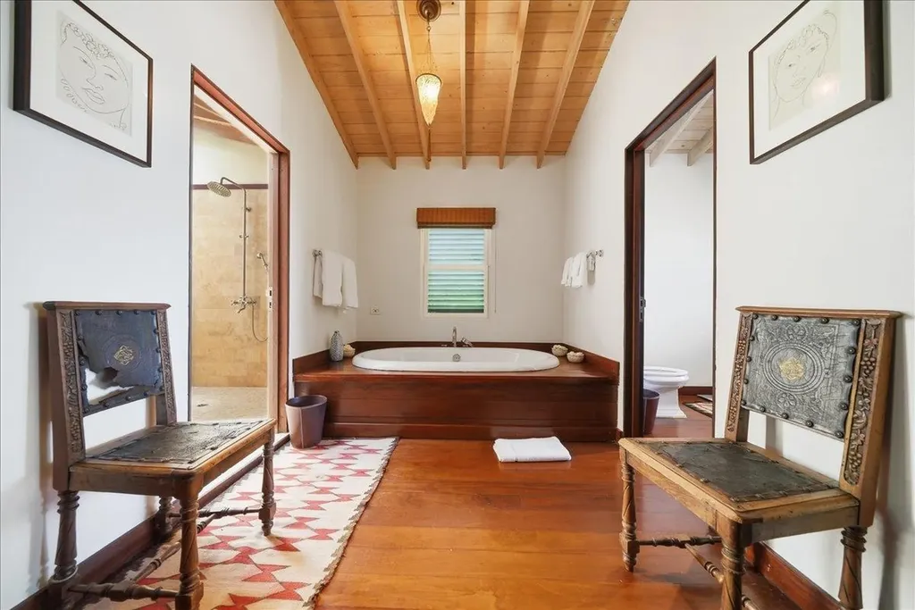 Sand Bank Beach Villa Eleuthera BS