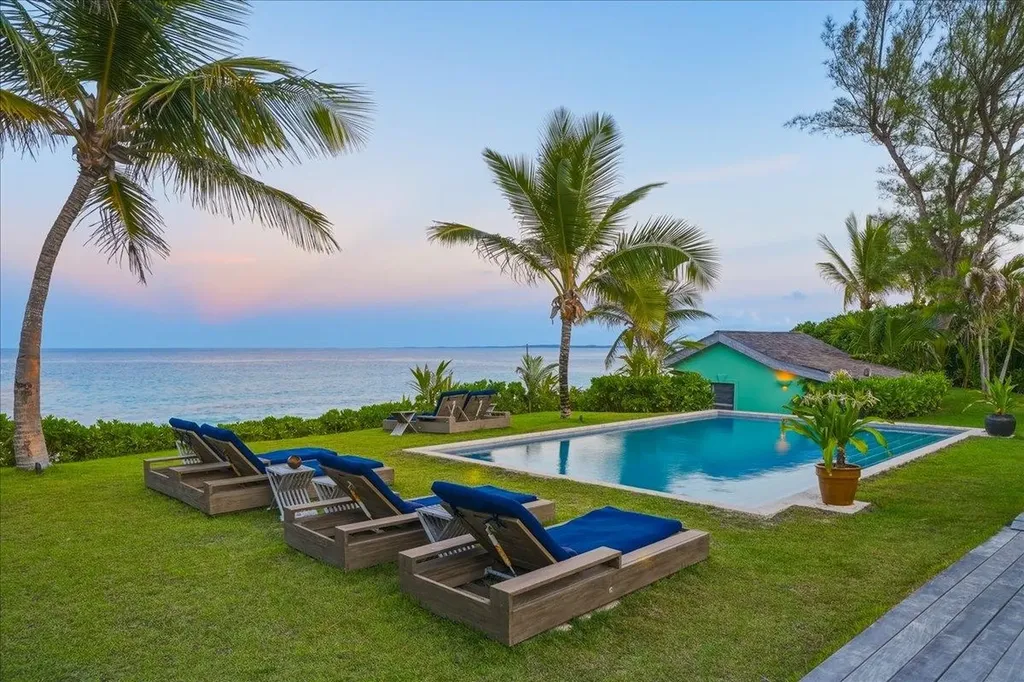 Sand Bank Beach Villa Eleuthera BS