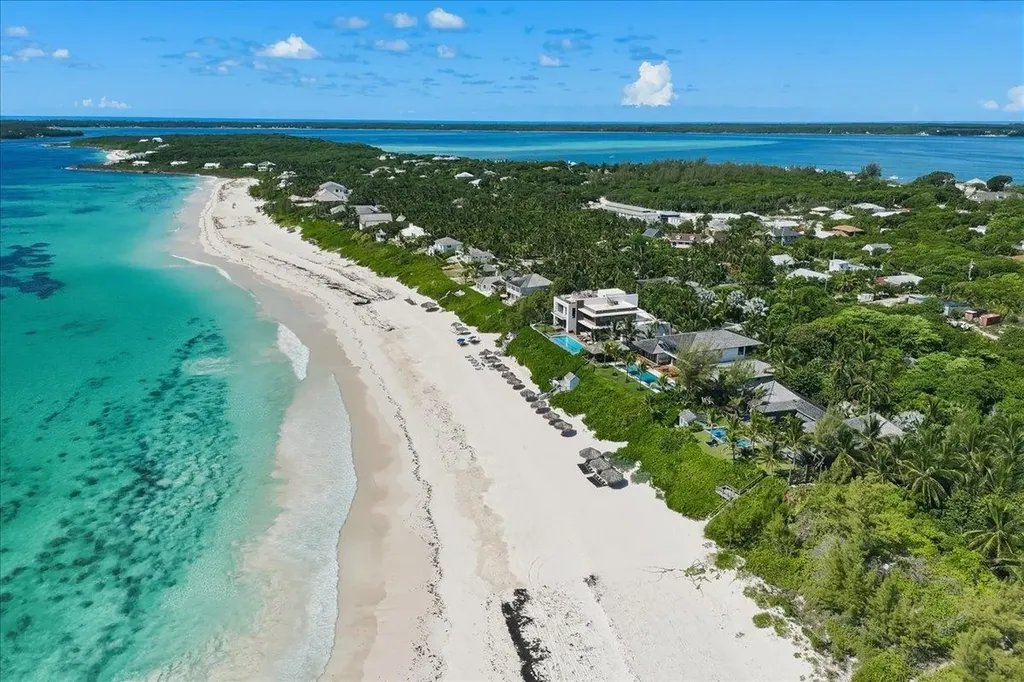 Sand Bank Beach Villa Eleuthera BS