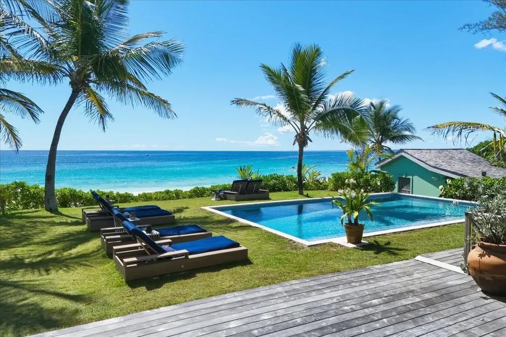Sand Bank Beach Villa Eleuthera BS