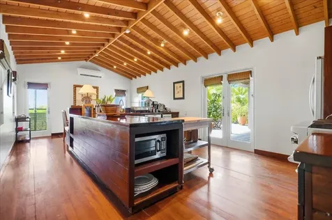 Sand Bank Beach Villa Eleuthera BS