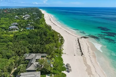 Sand Bank Beach Villa Eleuthera BS