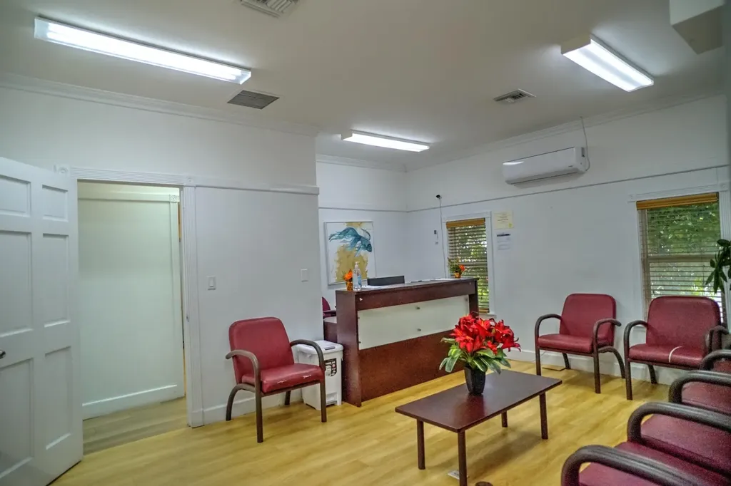 Village Road, Halsbury Chambers Commercial Suite 10 New Providence Paradise Island BS