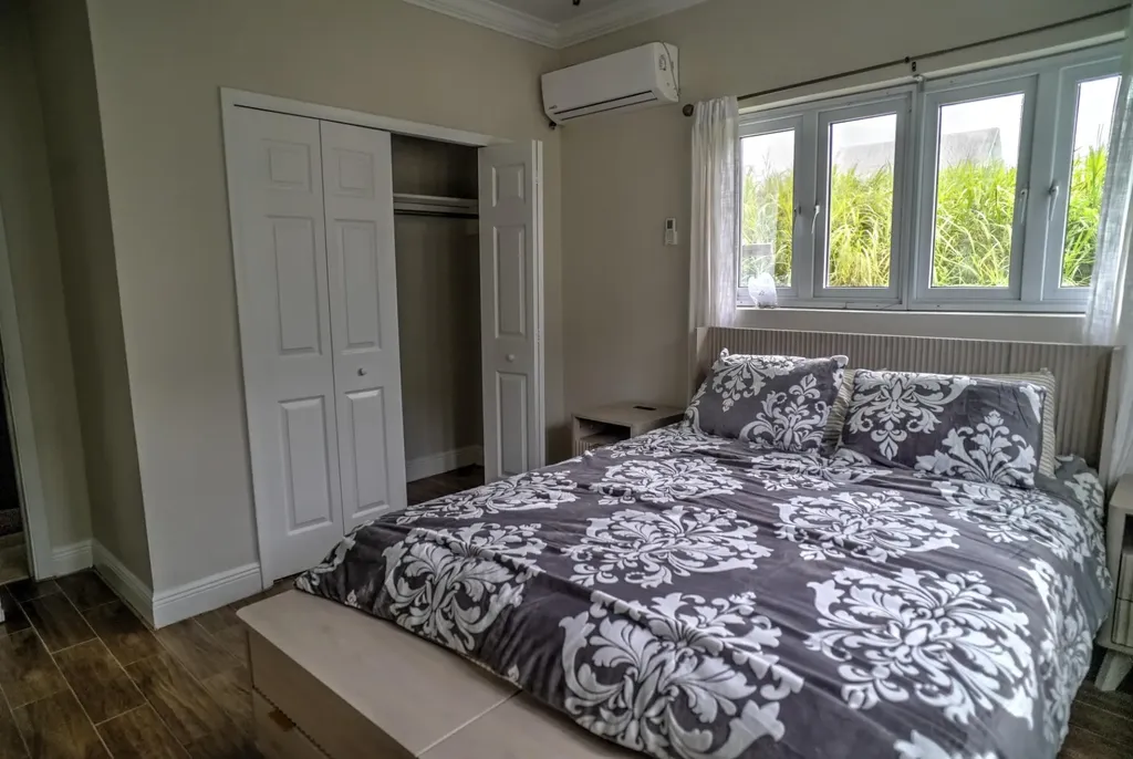 Oyster Road New Providence Paradise Island BS