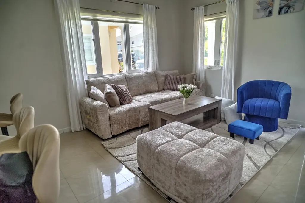 Oyster Road New Providence Paradise Island BS