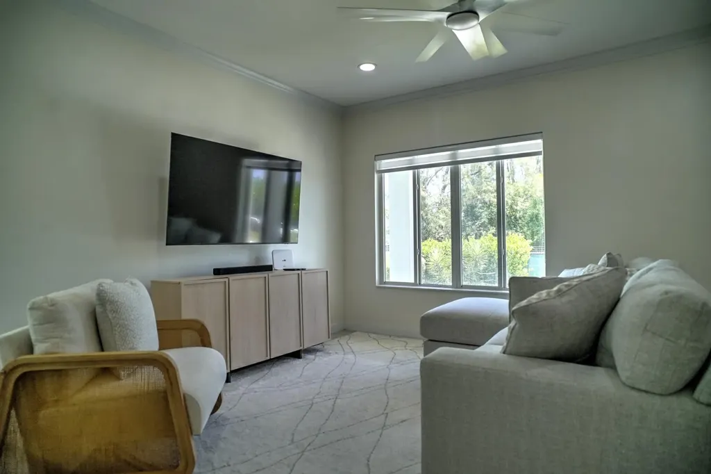 Chesnut Road 56 New Providence Paradise Island BS