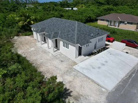 Hanna Road 67 New Providence Paradise Island BS