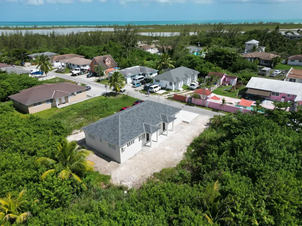 Hanna Road 67 New Providence Paradise Island BS