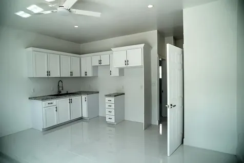 Hanna Road 67 New Providence Paradise Island BS