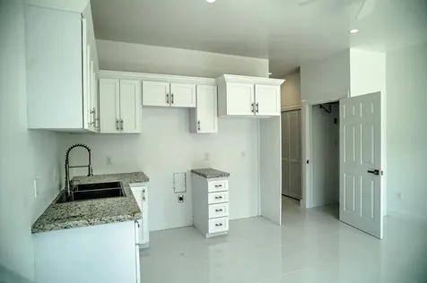 Hanna Road 67 New Providence Paradise Island BS