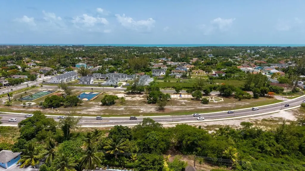Golf Course Boulevard New Providence Paradise Island BS