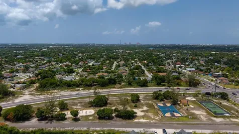 Golf Course Boulevard New Providence Paradise Island BS