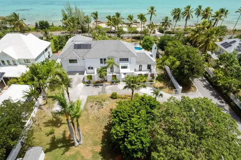 Eastern Road New Providence Paradise Island BS