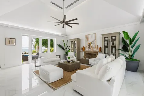 Eastern Road New Providence Paradise Island BS