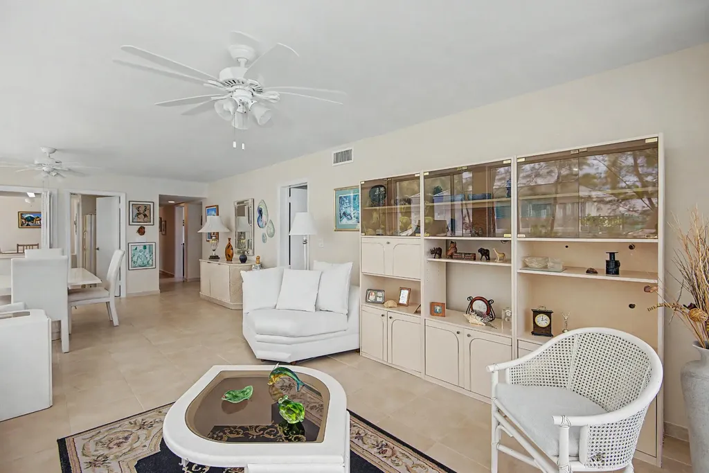 Cable Beach New Providence Paradise Island BS