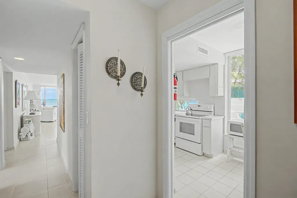 Cable Beach New Providence Paradise Island BS