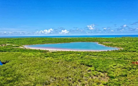 35 Acres, Port Howe Cat Island BS