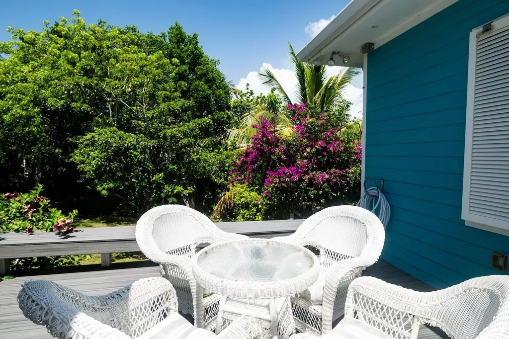 Happy Now Abaco BS