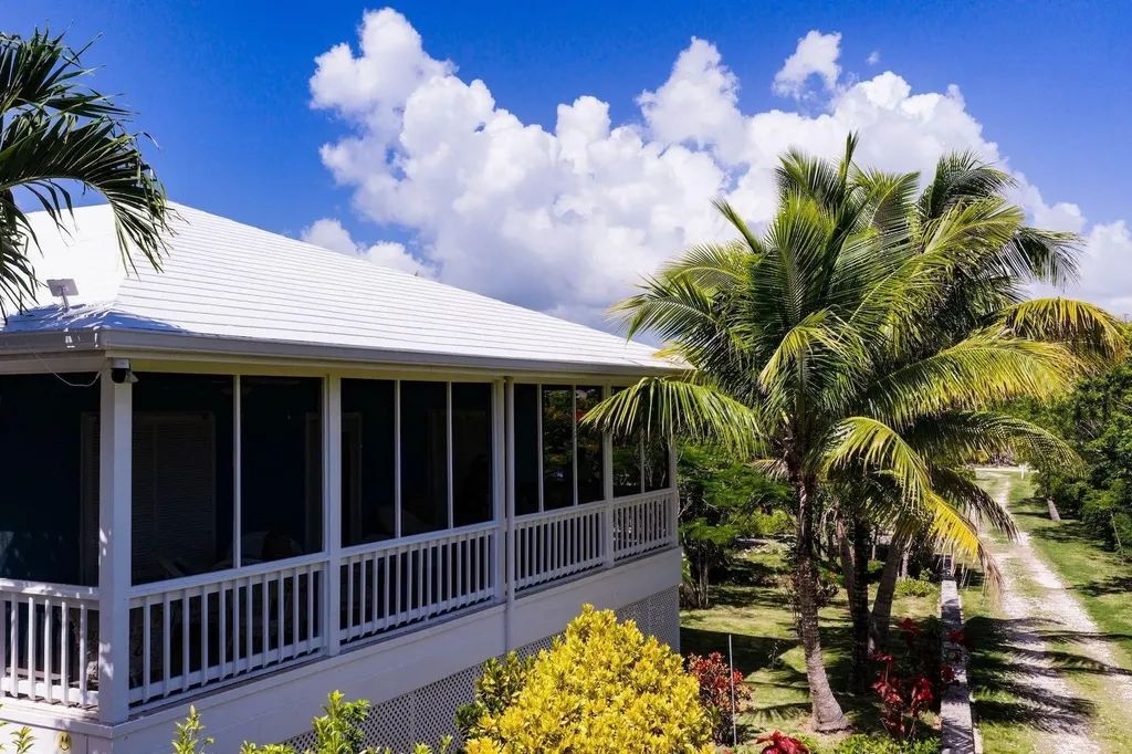 Happy Now Abaco BS
