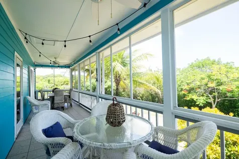 Happy Now Abaco BS