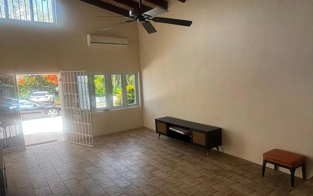 Rental Unit Off Harold Road New Providence Paradise Island BS