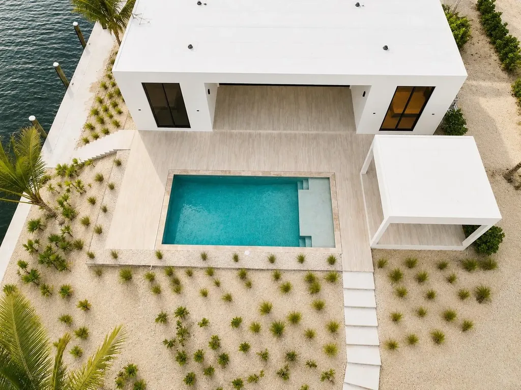 Rockwell Island Bimini BS