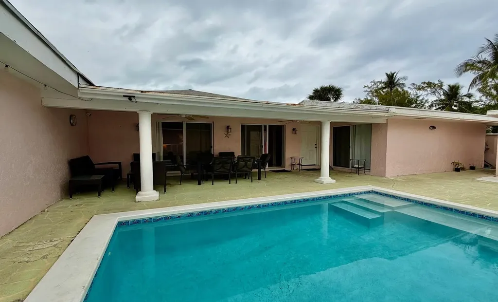 Ocean Park Villas New Providence Paradise Island BS