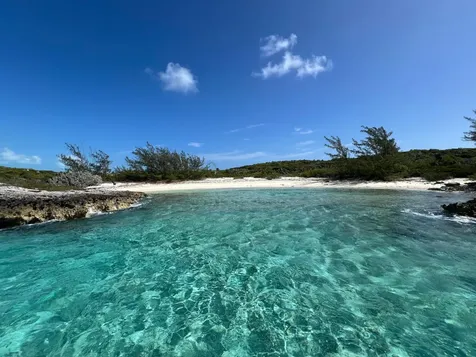 Little Majors Spot Cay Exuma BS