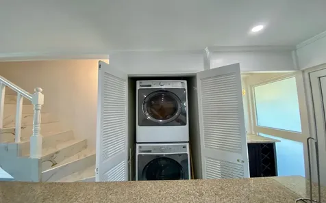 Delaporte Point New Providence Paradise Island BS