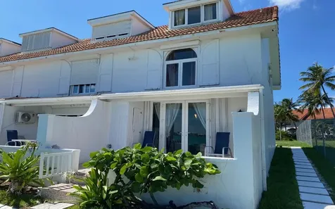Delaporte Point New Providence Paradise Island BS