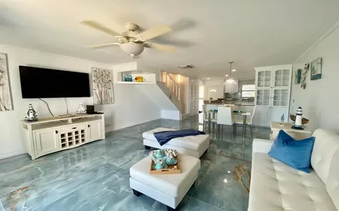 Delaporte Point New Providence Paradise Island BS